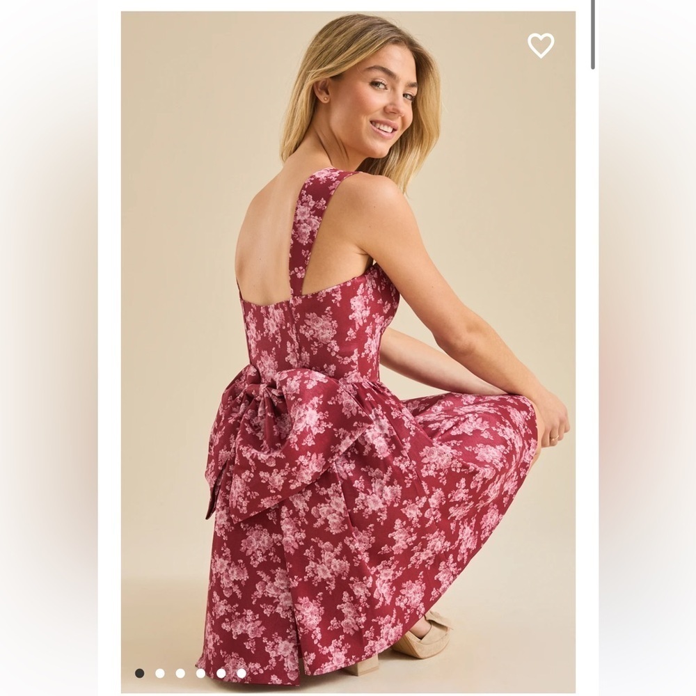 New with tags Altar’d state Milani floral mini dress